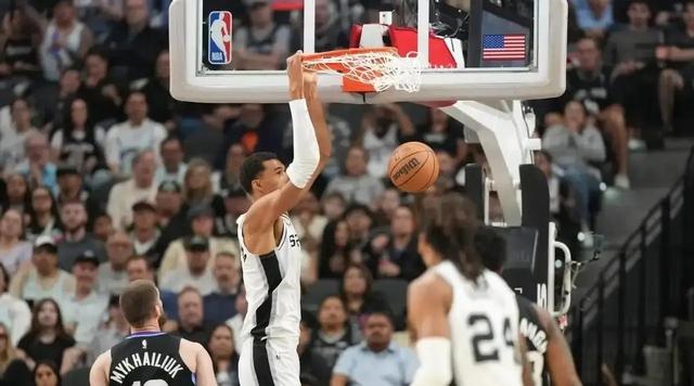 亚博体育-包含里程碑夜犹他爵士远射贴柱，NBA总决赛赛前刷纪录，震撼外界，团队化学反应显著的词条-亚博体育